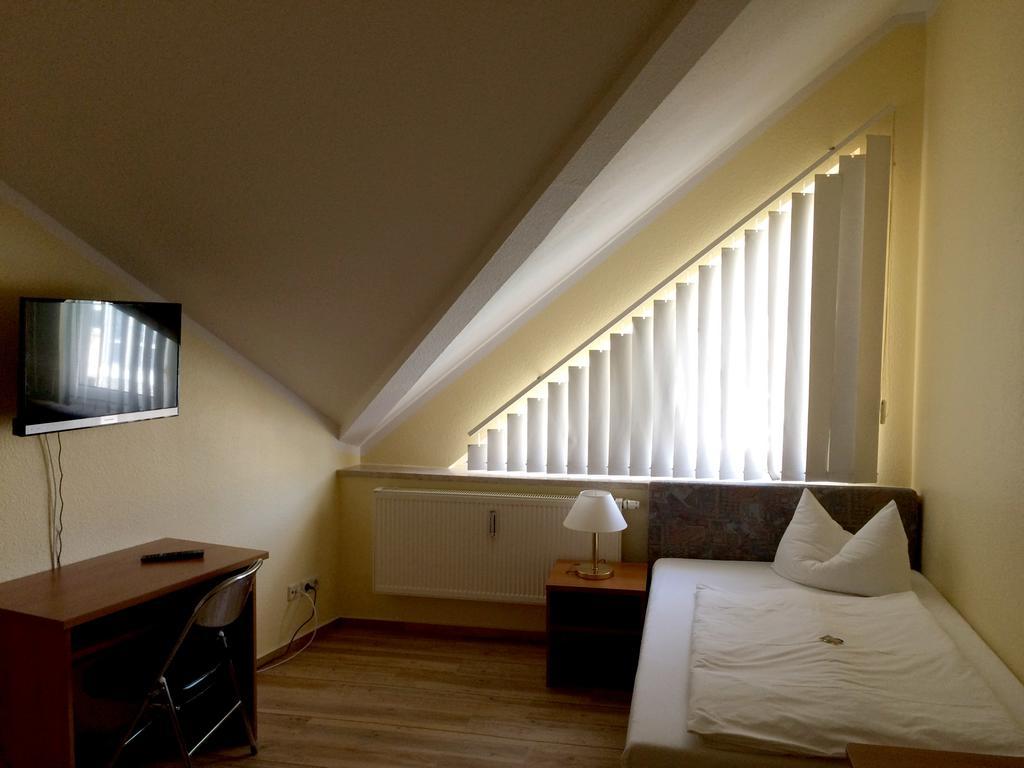 Hotel Thüringer Hof Jena Zimmer foto
