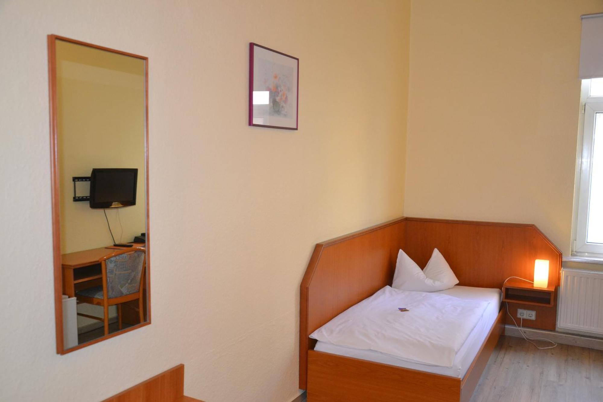Hotel Thüringer Hof Jena Zimmer foto